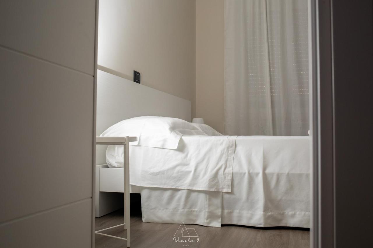 Vicolo 5 Bed & Breakfast Salerno Exterior photo